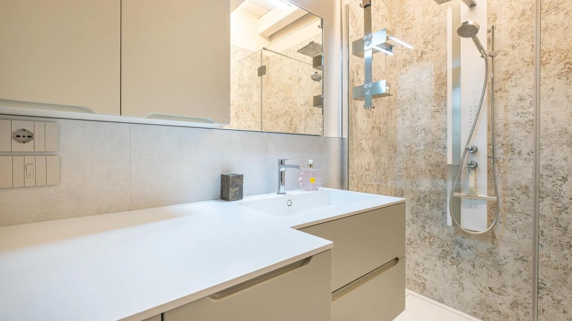 Apartment Cello Suite Verona