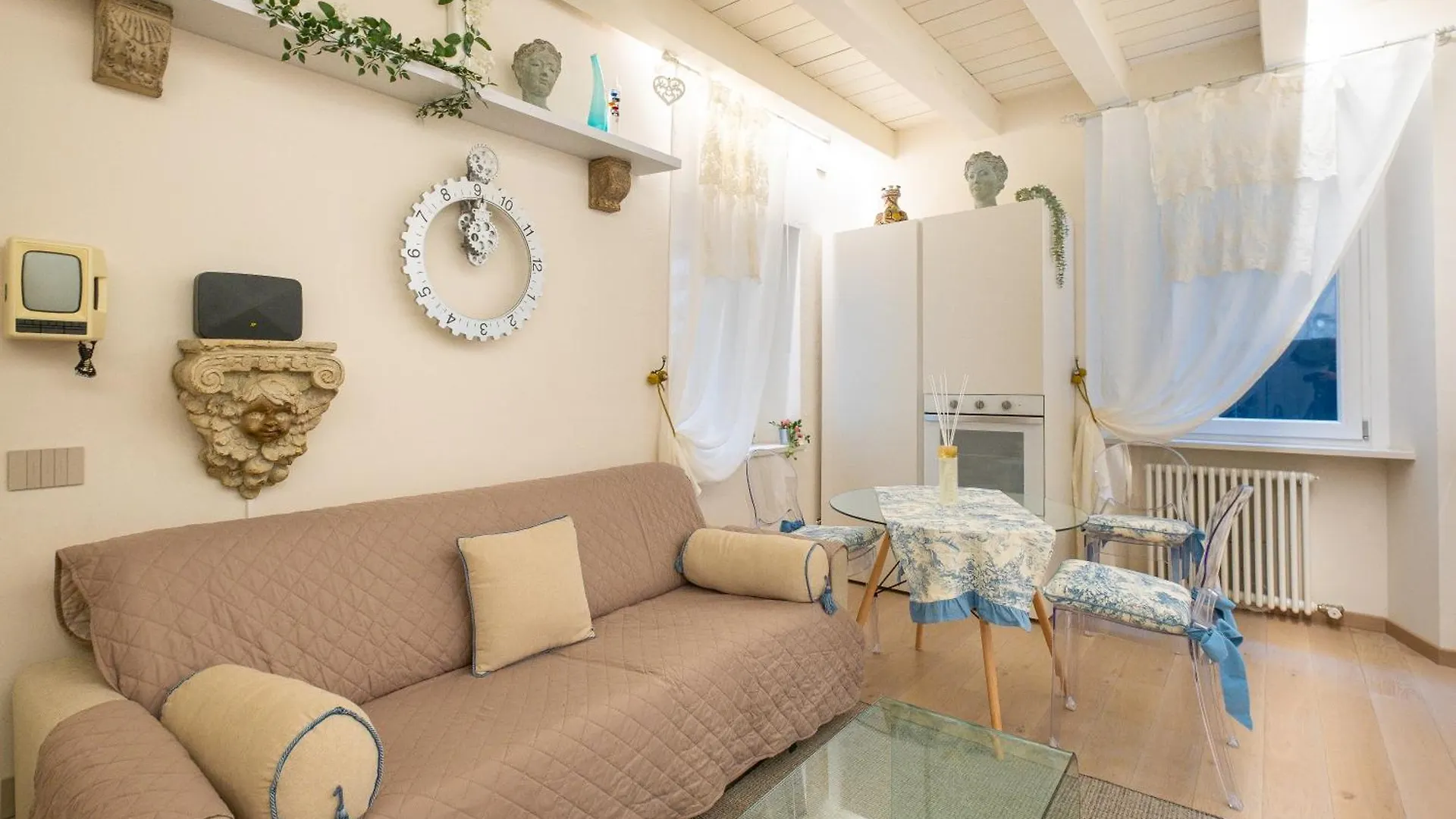 Apartment Cello Suite Verona