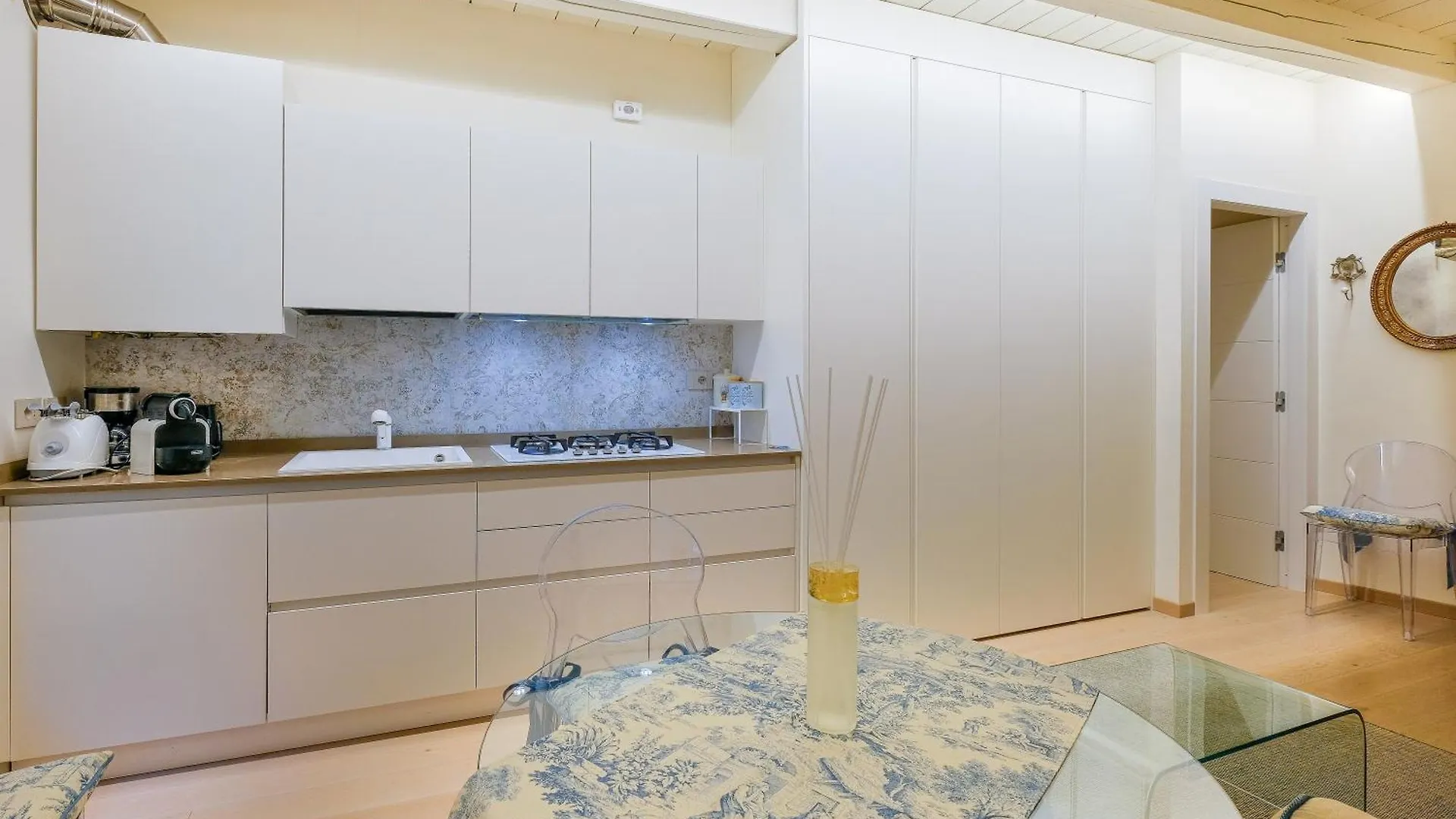Apartment Cello Suite Verona
